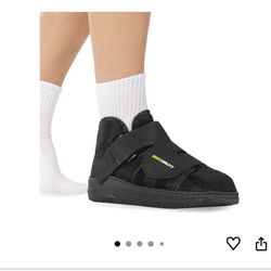 Breg Broken Toe Cast Boots