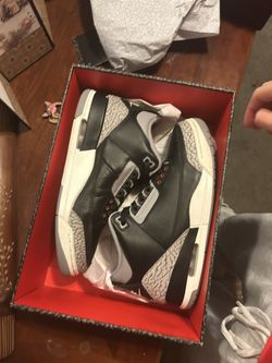 Jordan 3s Black Cements