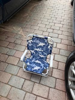 Kids beach chair
