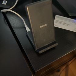 iPhone Stand Charger 