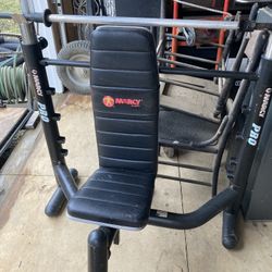 Weight Bench 