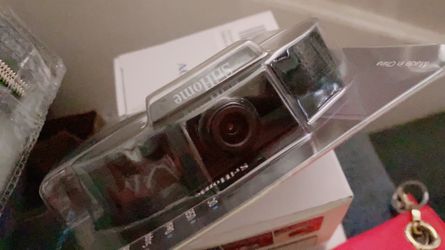 Full HD 1080p computer webcam with built in microphone,perfect for online classes,conferencing,video calling,gaming