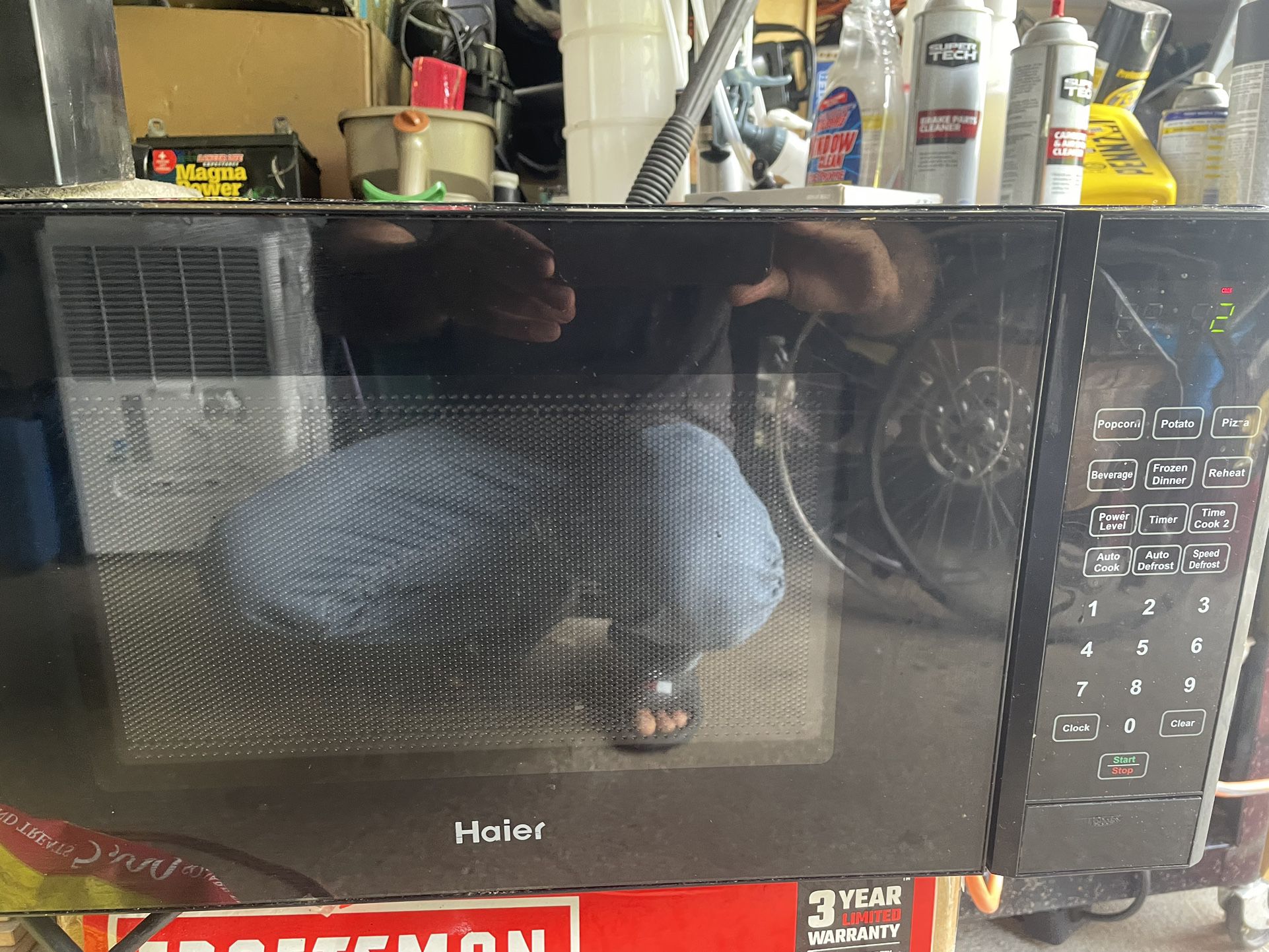 Microwave And Good Working Condition