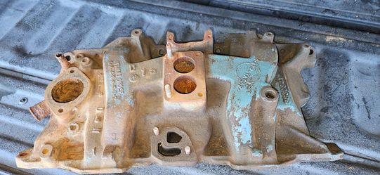 1976 Dodge D-100 318 manifold