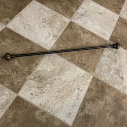 43-78” curtain rod