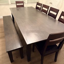 crate & barrel 10 seats dining table ( 6 chairs & 1 bench )