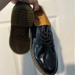 1461 WOMEN'S PATENT LEATHER OXFORD SHOES Brand new never worn no box size 11