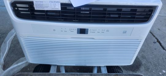 Big a/c unit 12,000 btu with remote brand new lost box