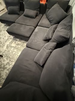 5 Seat Sectional Sofa Dark Gray (Excellent Condition)
