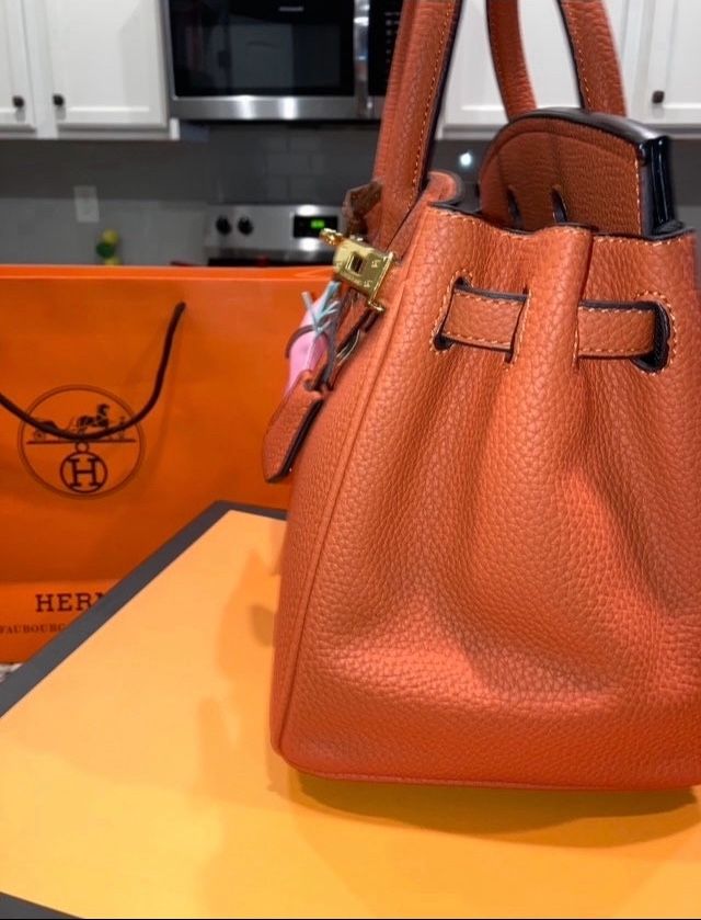 Head Turning Lux Bag 🧡