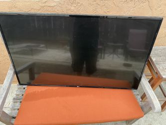 Large Flat Screen LG TV