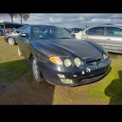 2000 Hyundai Tiburon Not For Parts 