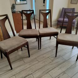 Mid Century Set of 4 Walnut Dining Chairs Manufactured by Lenoir Chair Company