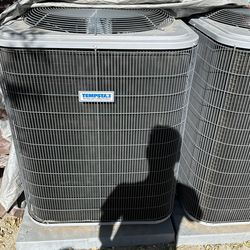 AC 5 Ton Tempstar Almost New Working Good
