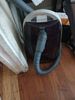 Vacuuming cleaner