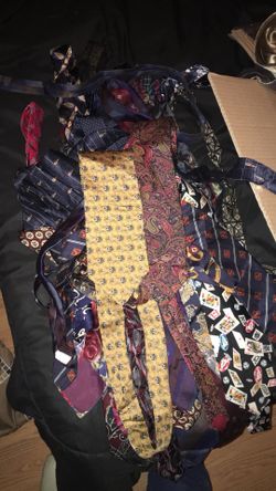 Ties for men (over 70 of them)