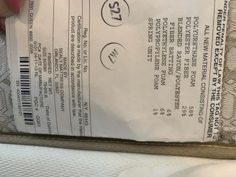 Sealy Queen Mattress 60x80/Box Spring/Base