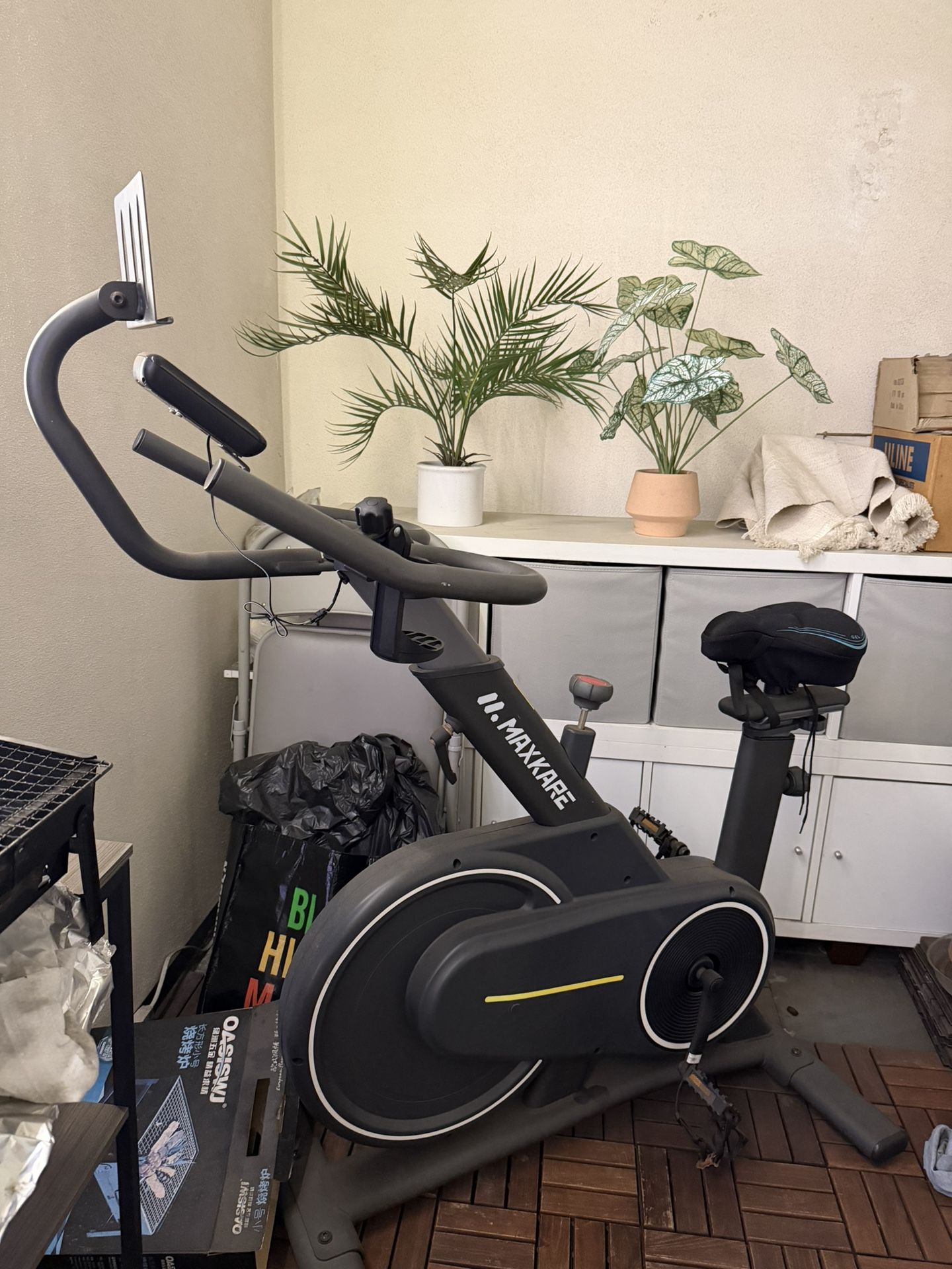 Stationary Exercise Bike