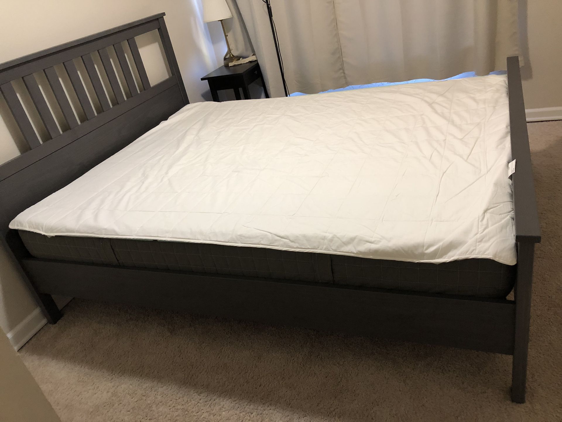 IKEA almost new queen size set