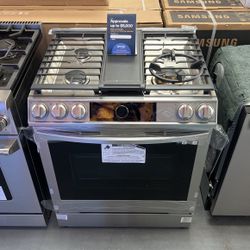 30 Inch Samsung Gas Range Brand New
