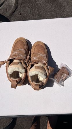 Ugg sneakers