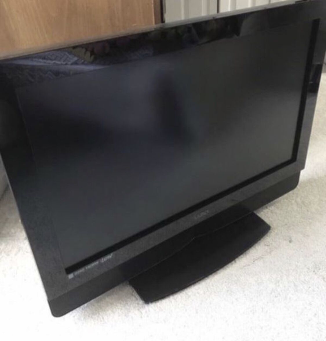 32 inch TV