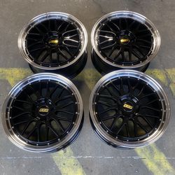 BBS LM Style Black Wheels 18" 8.J +35 (5X120) New Set of 4 Rims