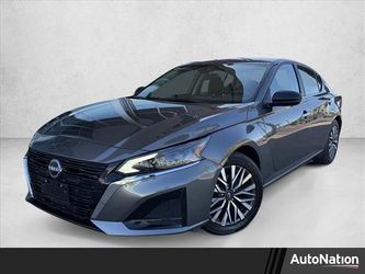 2025 Nissan Altima