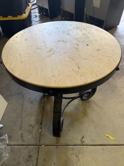 Round table