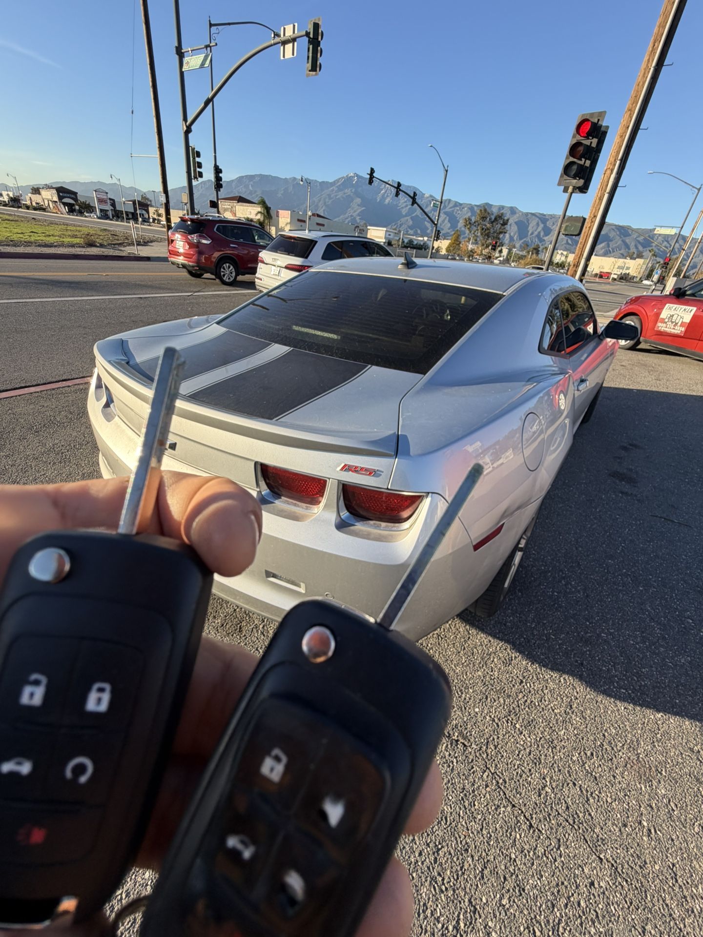 Llaves De Autos / Car Keys And Remotes 