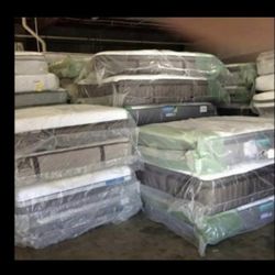 Queen bed pillow top can deliver new