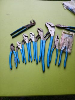 CHANNELOCK PLIERS 