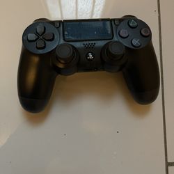 PS4 Controller 