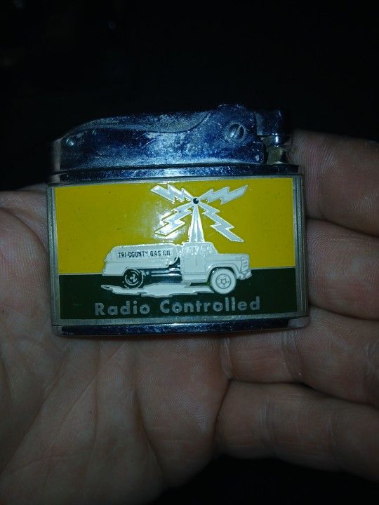Radio Controlled Lighter Antique