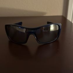 Oakley Sunglasses 