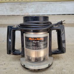 BLACK AND DECKER ROUTER 