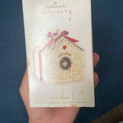 Keepsake Christmas Ornament