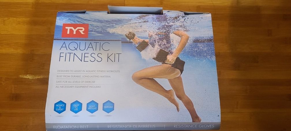 TYR Aquatic Fitness Kit