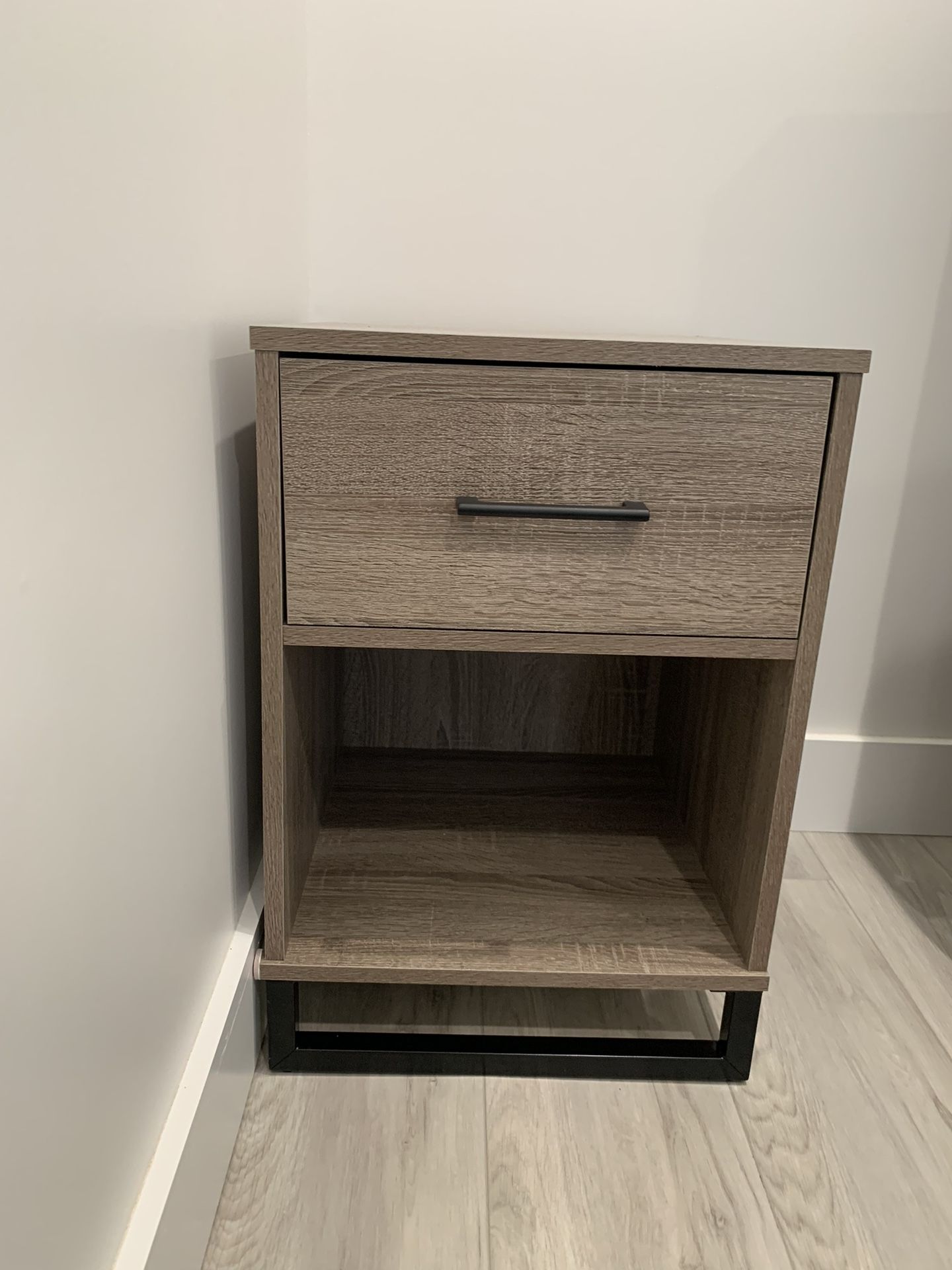 Nightstand 1 Drawer