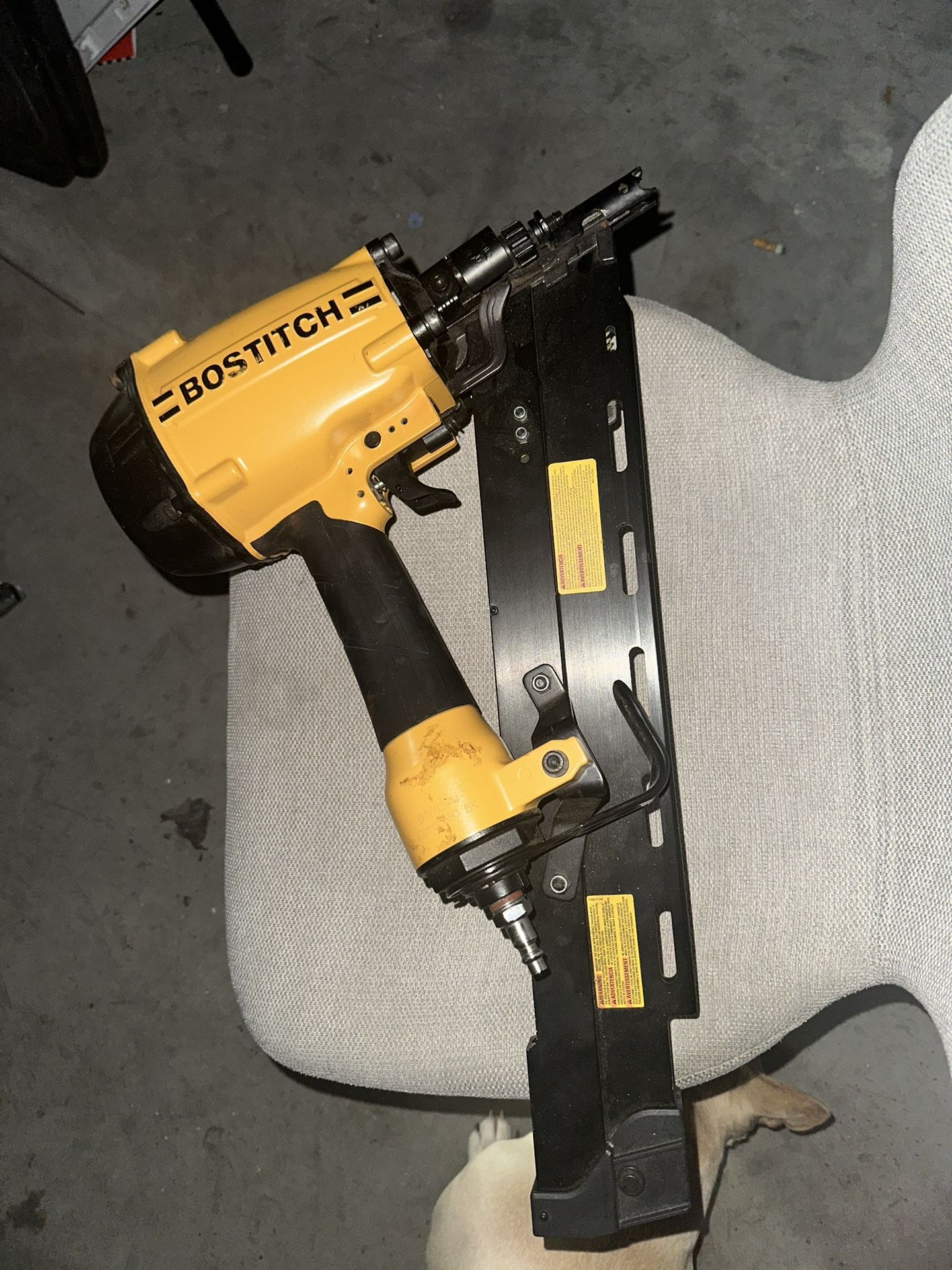 Bostitch 28 Degree Wire Weld Framing Nailer