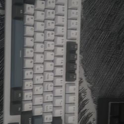 KEMOVE 100% Mechanical Keyboard