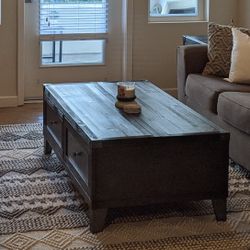 Coffee Table with Matching Two Side Tables! 