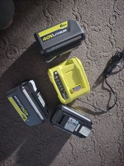 3 new 40 v 6 ah lithium batteries Ryobi +  1charger