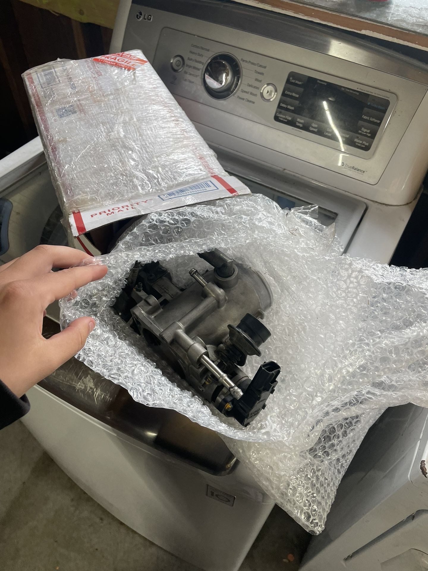 Ls400 Brand New Throttle Body