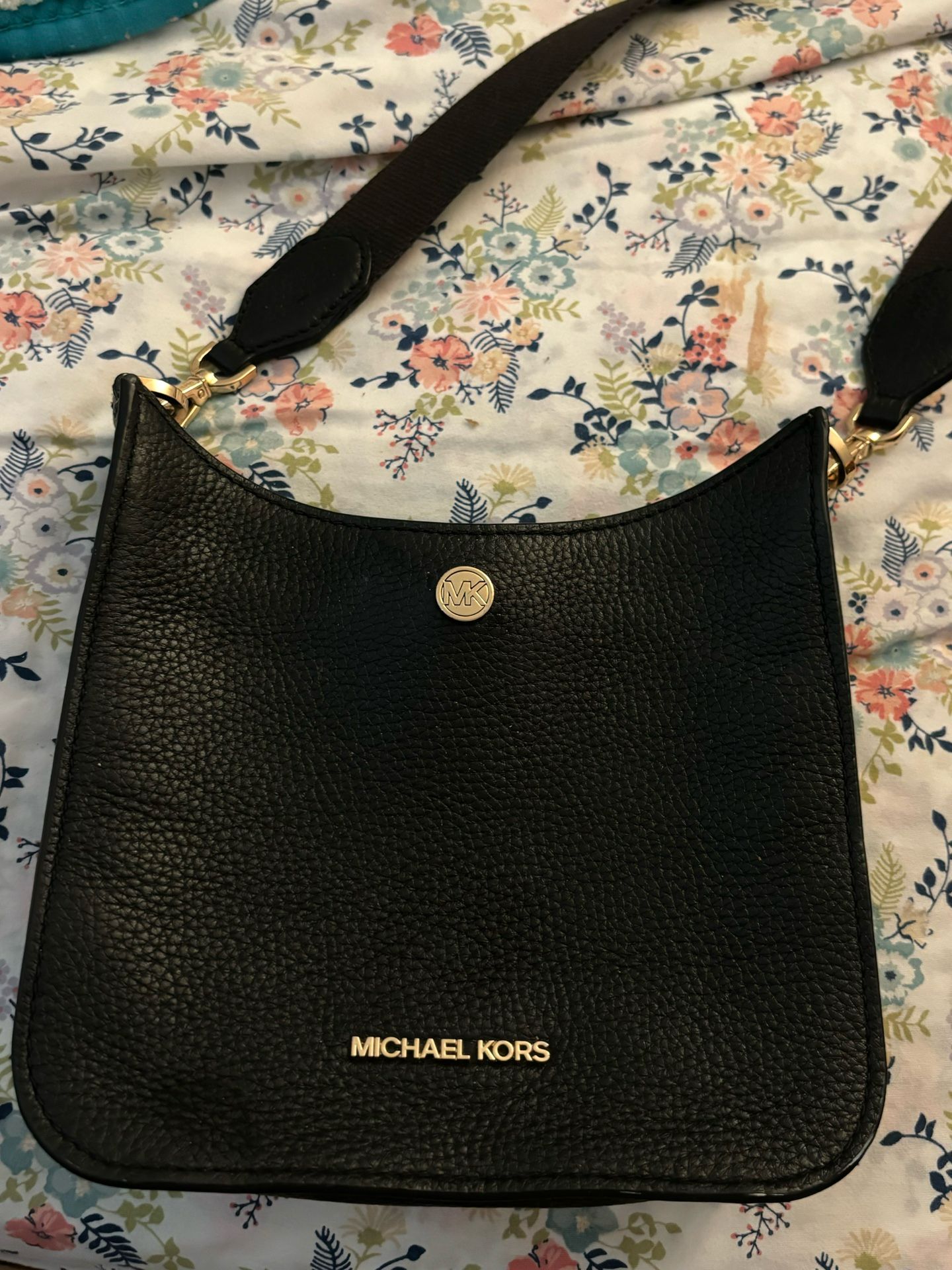 Micheal Kors Bag