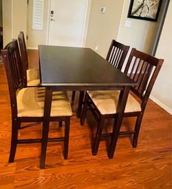 Dining table with 4 chairs
