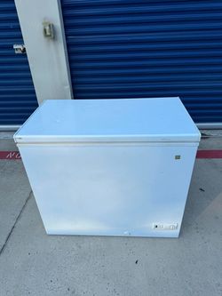Deep freezer