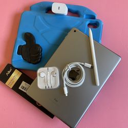 Apple IPad 6th Generation (9.7” Retina / Touch ID) 32GB with kids protective case, Pen & Accessories 
