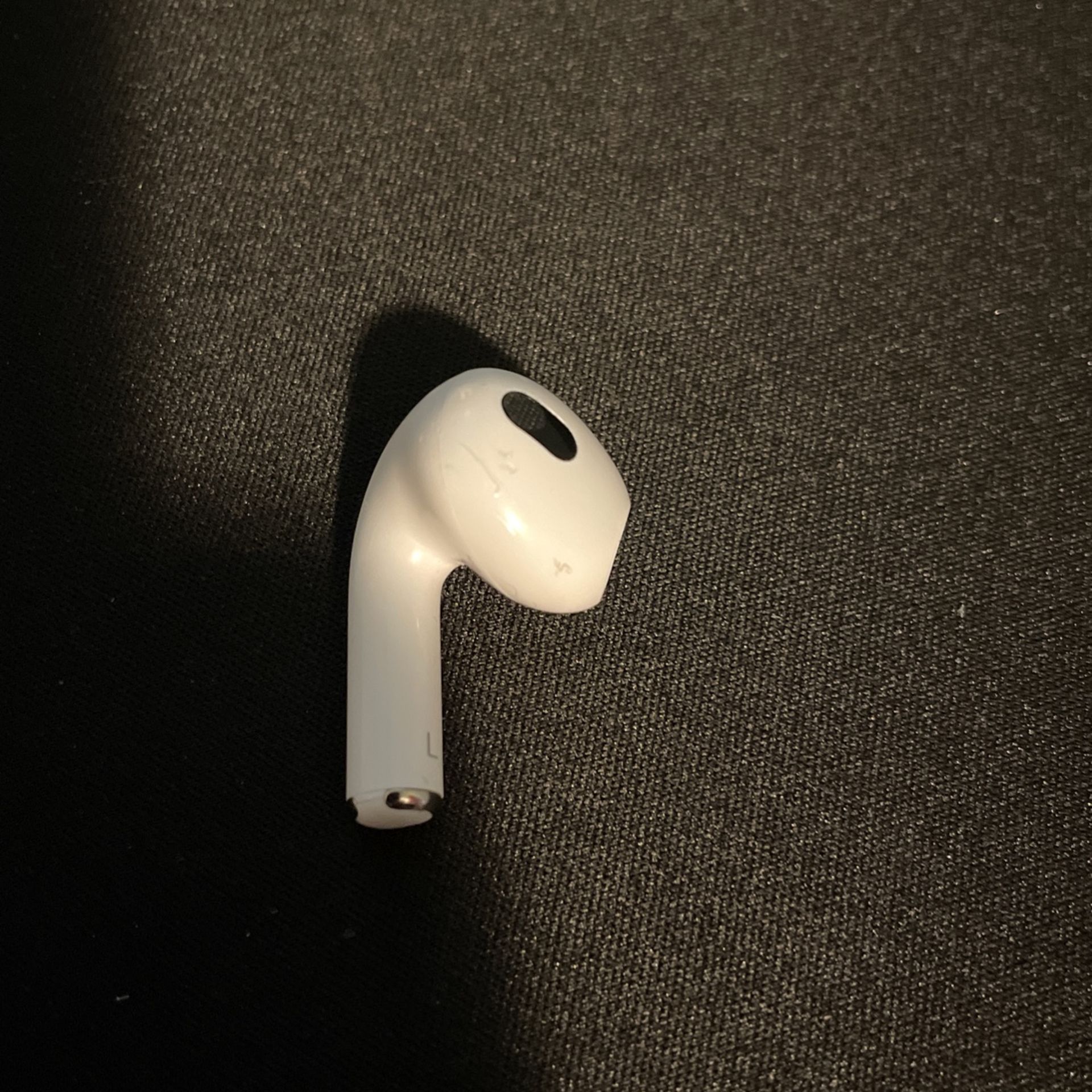 AirPod 3rd Gen ONLY THE LEFT HEADPHONE