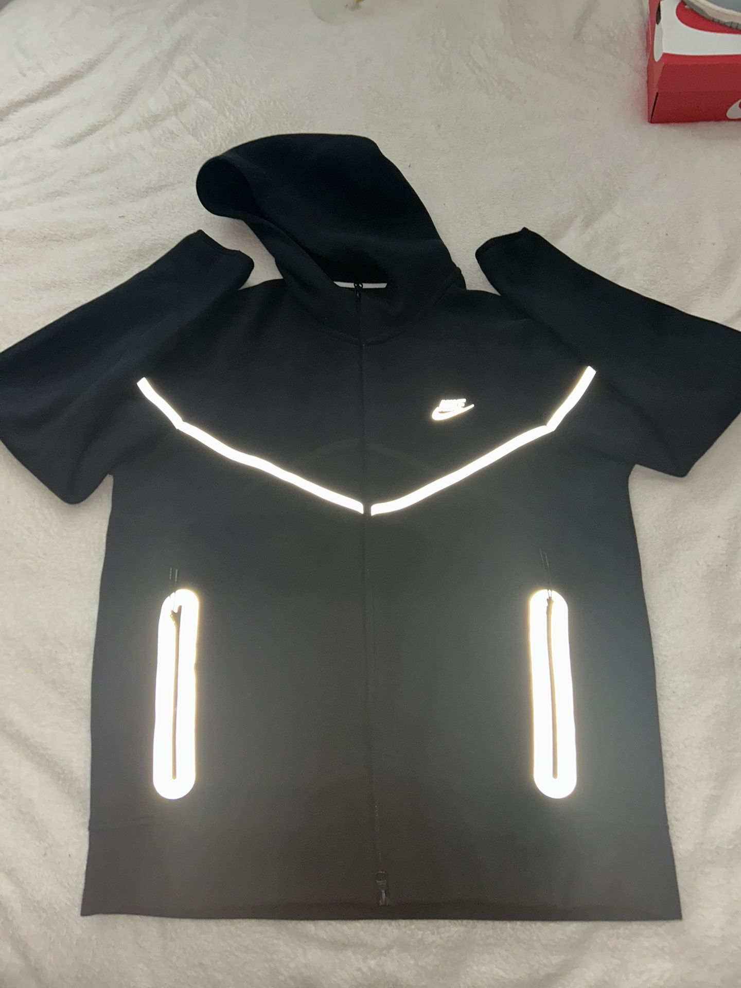 Black Nike Tech Fleece Reflective